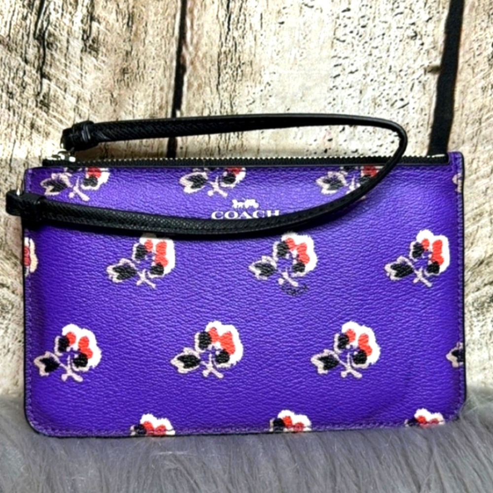 Coach Bramble Rose Floral Wrislet